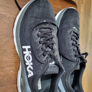 Hoka profly